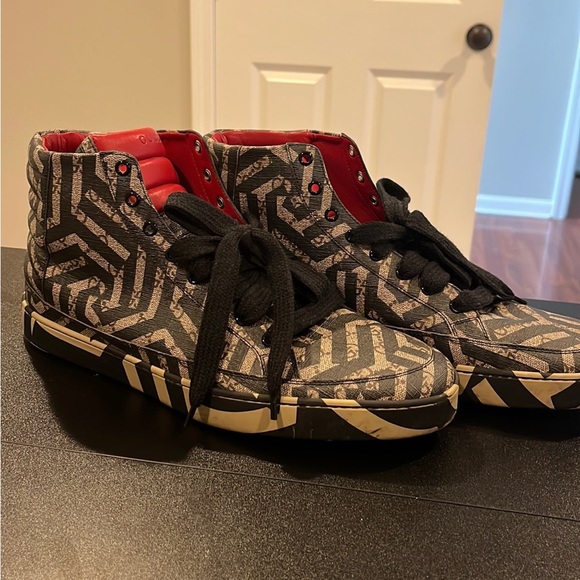 Gucci High Top Sneakers - Picture 2 of 8